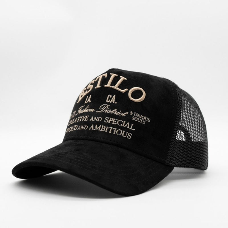 ESTILO FASHION DISTRICT